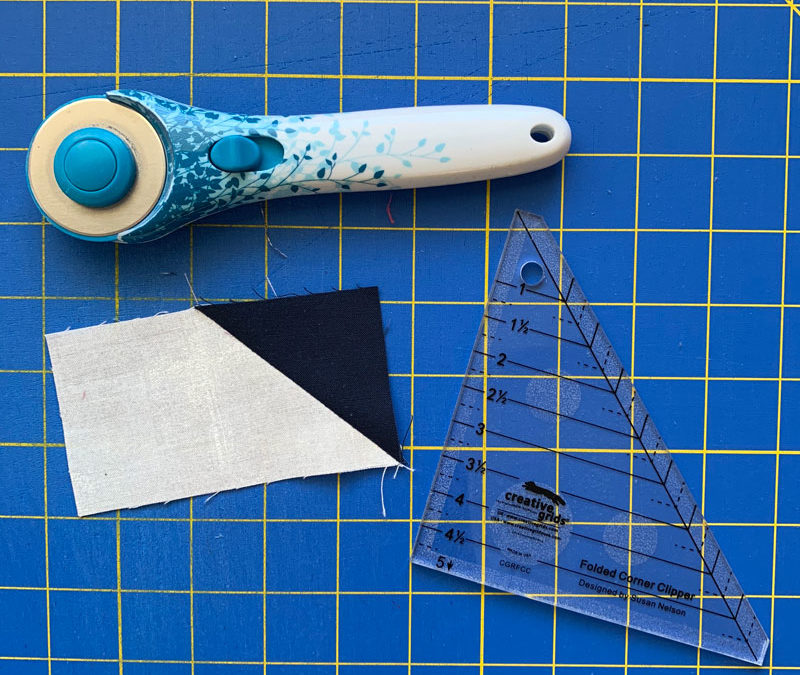 Barb’s Favorite Tool – Folded Corner Clipper by Creative Grids
